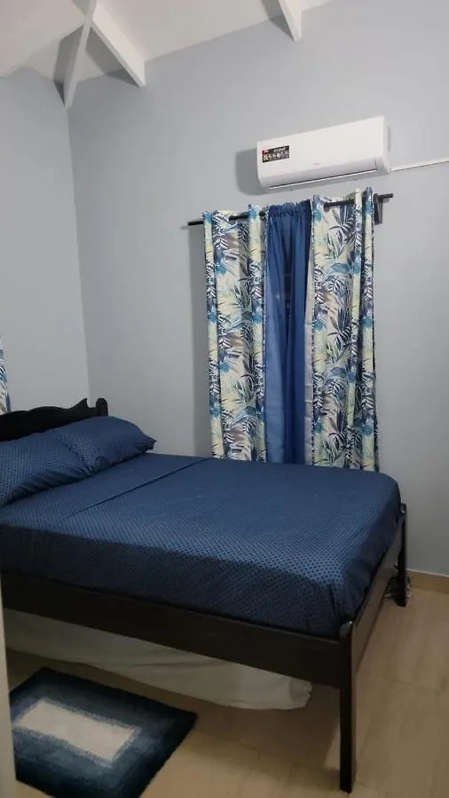 Budget Pleazer Apartments St. George's 0*,